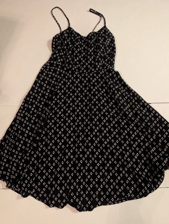 long sleeve mini swing dress Baize Square Neck in Black Size:Size 7/8 Pink Bridesmaid Dresses Youthful dress shoes to